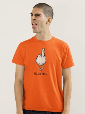 Úvodná stránka 23 t shirt mockup of a man with a buzzcut making a funny face in a studio m22360
